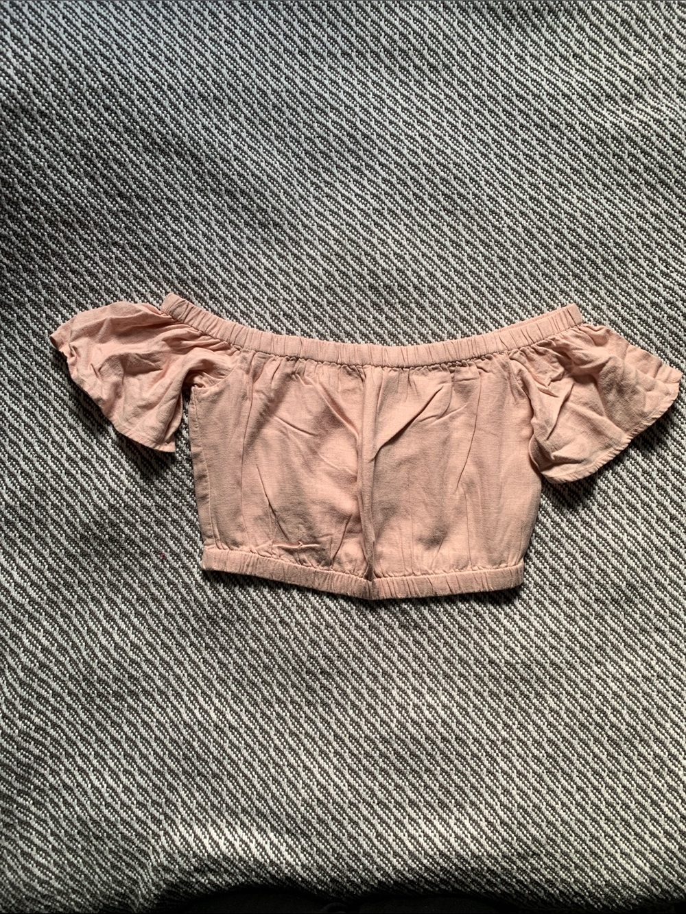 NWT Abercrombie & Fitch off-shoulder cropped top
